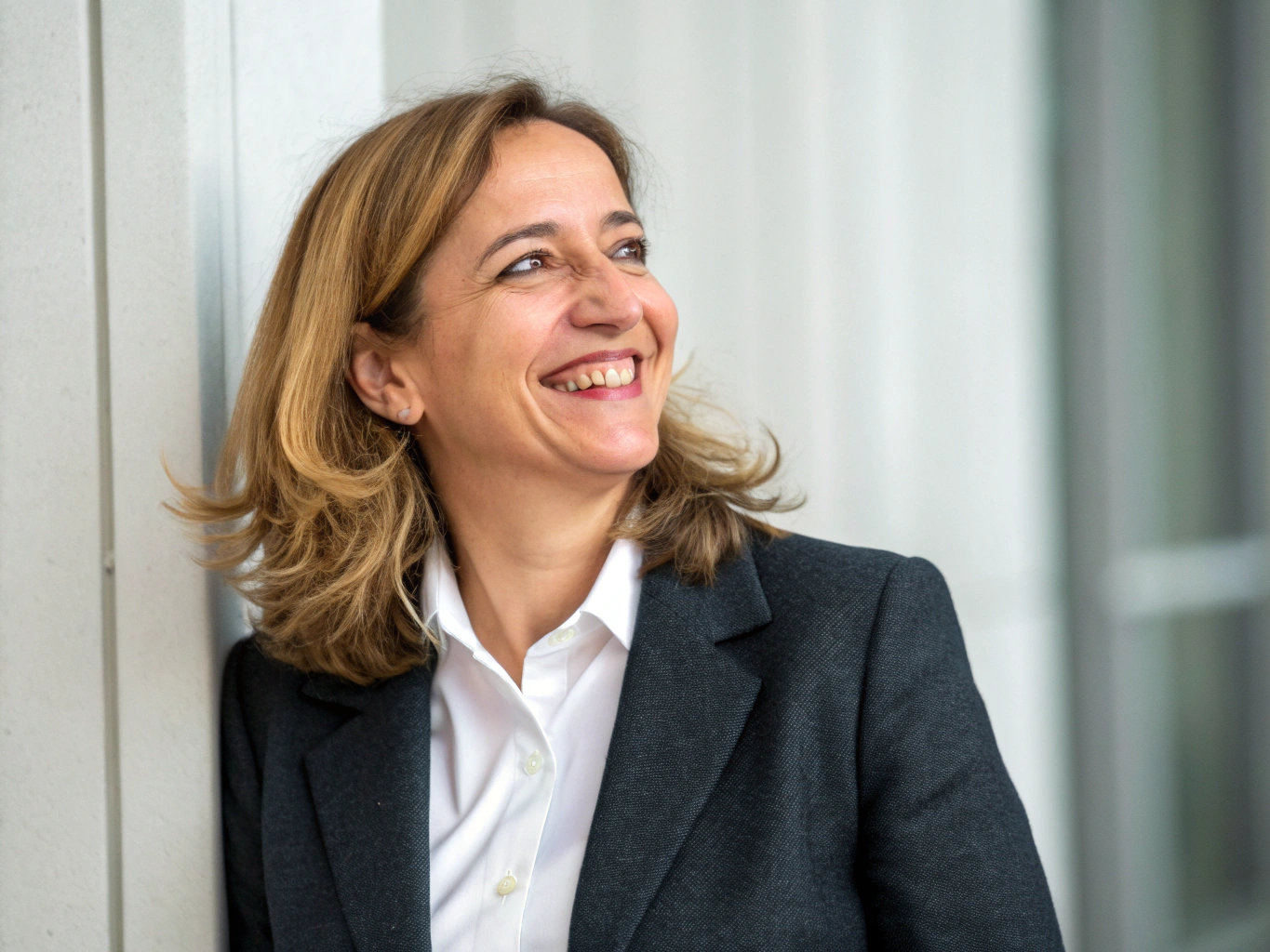 Ana Costa - Consultora Jurídica